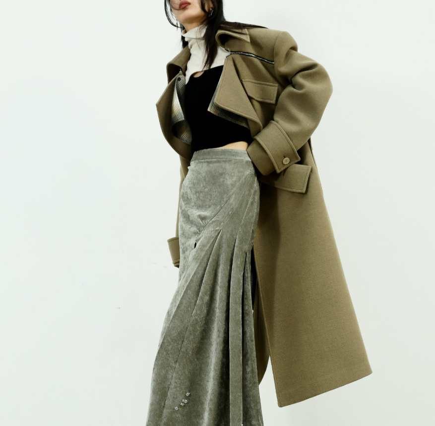 Handmade Crystal Rhinestone Asymmetric Skirt - Image 3