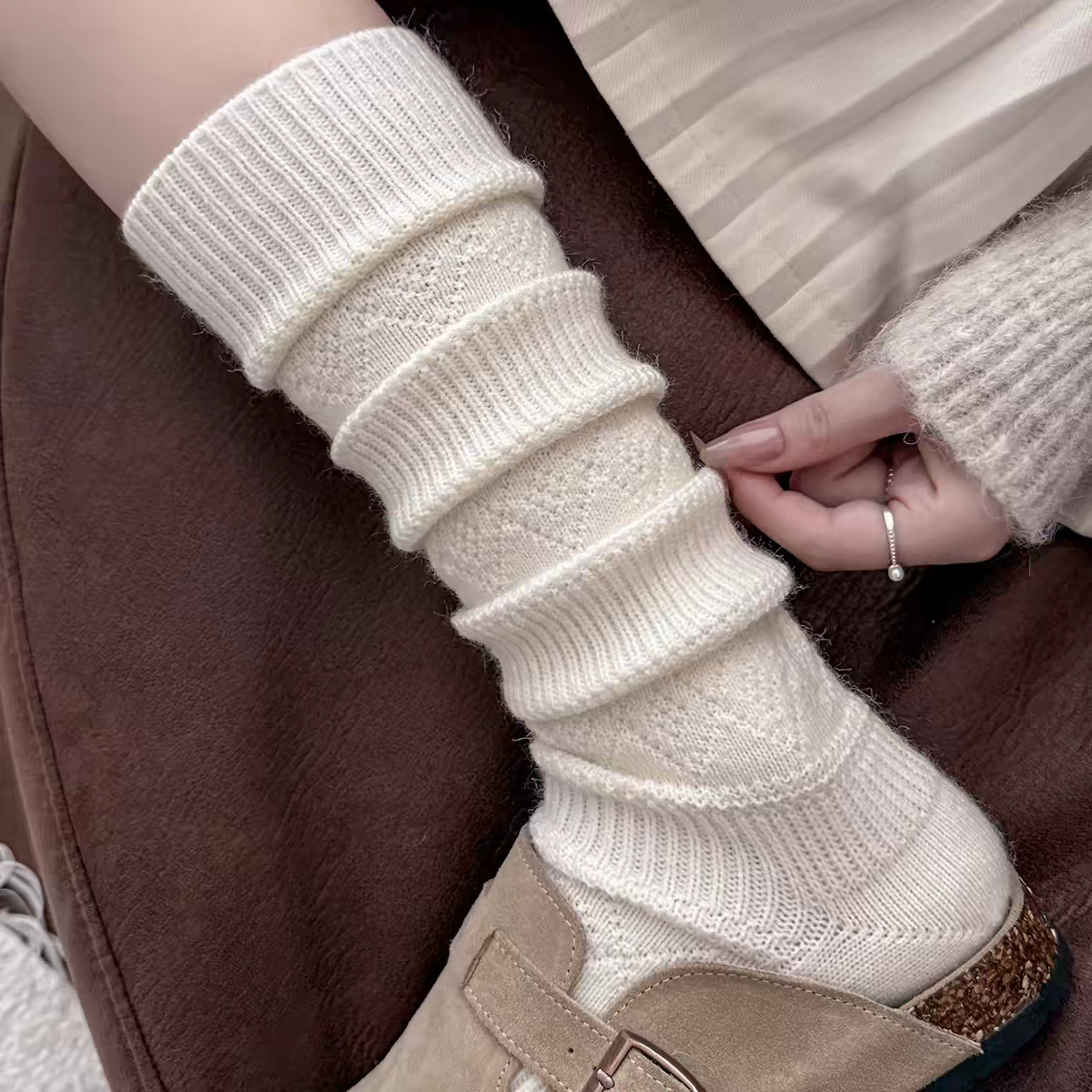 Women's Thickened Wool Ankle Socks For Fall And Winter - Image 10