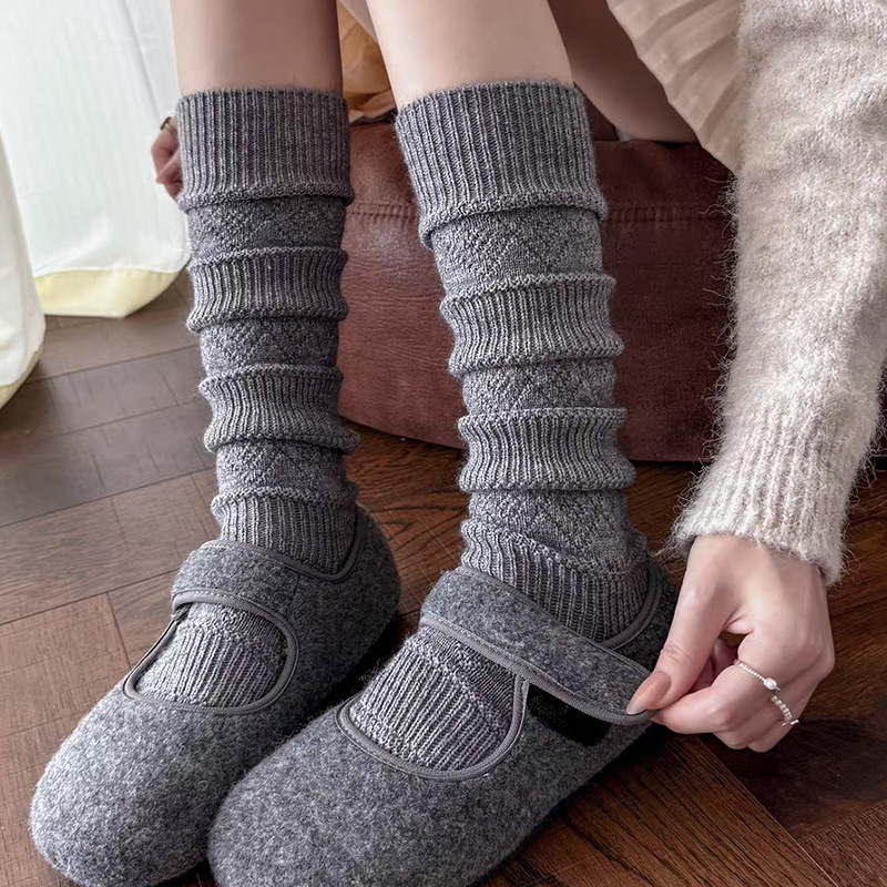 Women's Thickened Wool Ankle Socks For Fall And Winter - Image 9