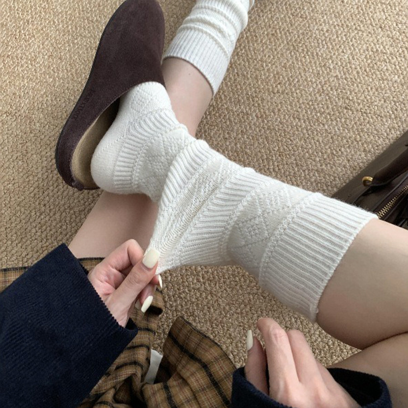 Women's Thickened Wool Ankle Socks For Fall And Winter - Image 5