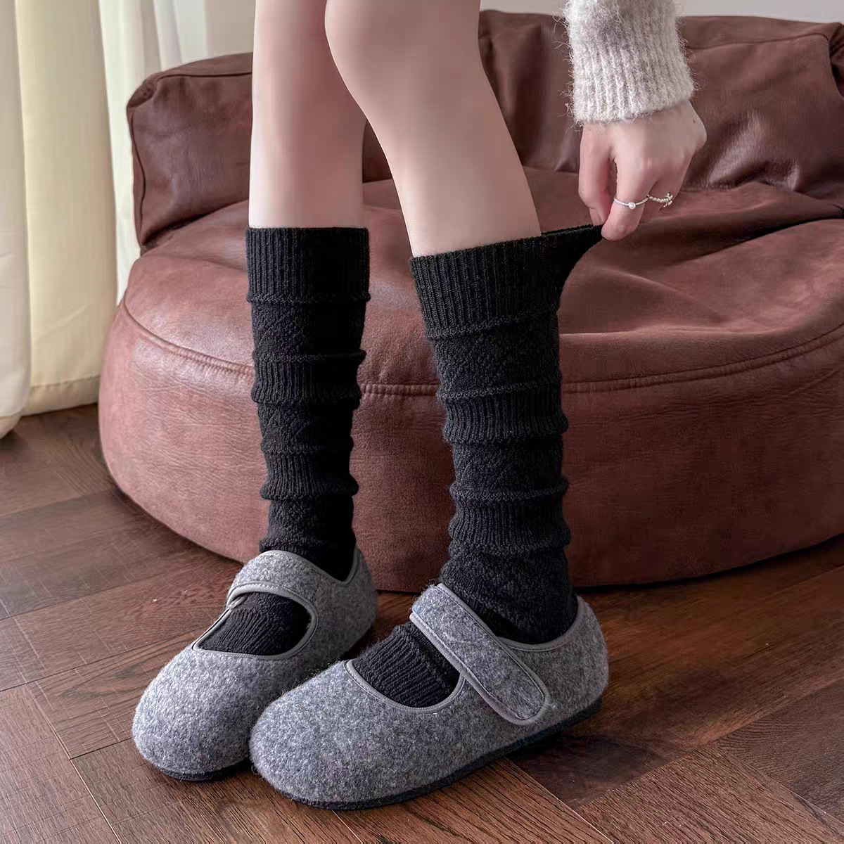Women's Thickened Wool Ankle Socks For Fall And Winter - Image 11